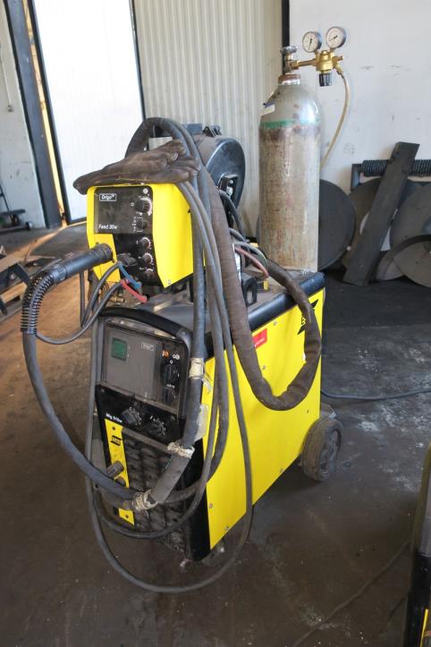 Machines pour le travail du métal-1